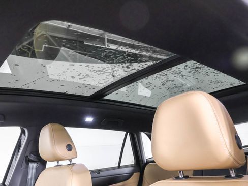 New 2026 Volkswagen Atlas Cross Sport SEL image 31