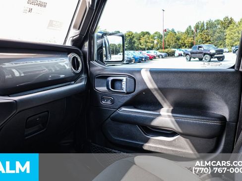 Used 2021 Jeep Wrangler Unlimited Sahara image 48