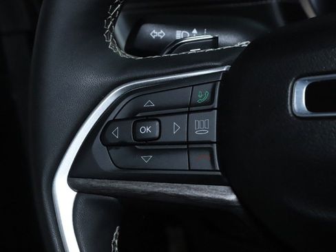 Used 2024 Jeep Grand Cherokee L Limited w/ Luxury Tech Group II image 24