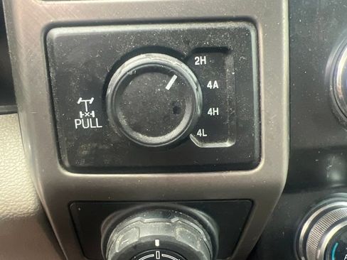 Used 2020 Ford F150 Limited w/ Trailer Tow Package AWD/4WD image 8