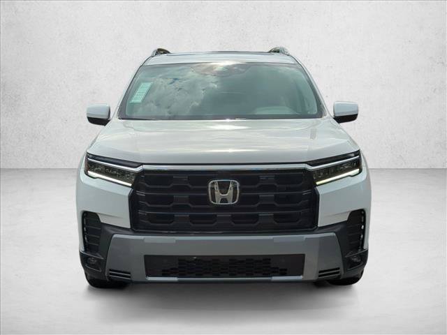 New 2026 Honda Pilot Touring image 6