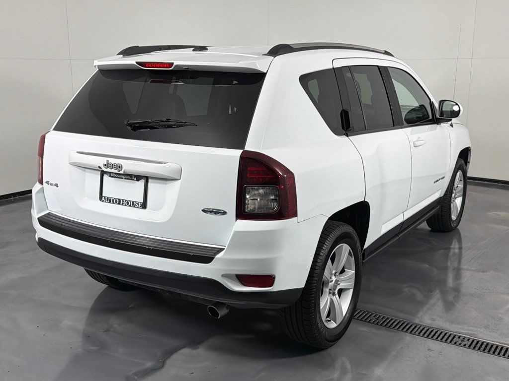 Used 2016 Jeep Compass High Altitude AWD/4WD image 5