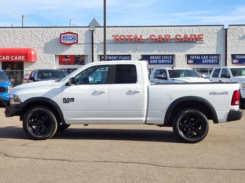 Used 2019 RAM 1500 Warlock w/ Electronics Group AWD/4WD image 2