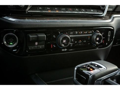 Used 2025 Chevrolet Silverado 1500 LT w/ Z71 Off-Road Package image 22