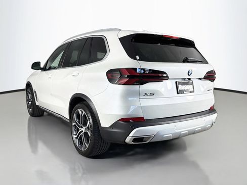 Used 2026 BMW X5 sDrive40i w/ Premium Package RWD image 5
