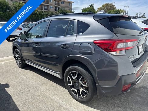 Used 2023 Subaru Crosstrek Hybrid AWD/4WD image 2