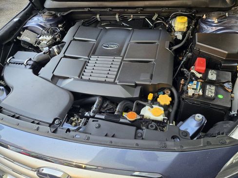 Used 2016 Subaru Outback 3.6R Limited AWD/4WD image 16