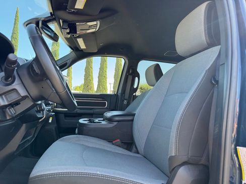 Used 2024 RAM 2500 Big Horn w/ Bed Utility Group image 16