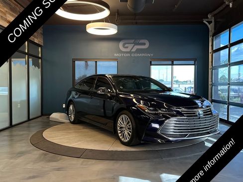 Used 2022 Toyota Avalon Limited w/ Advanced Safety Package FWD image 1