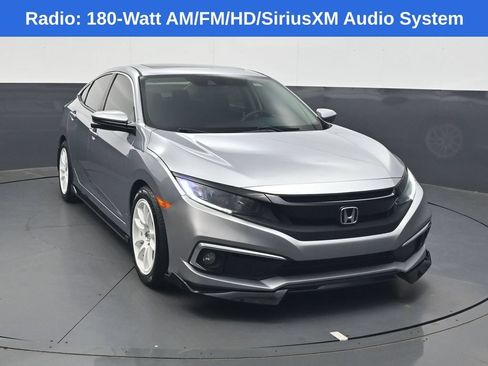Used 2019 Honda Civic EX image 2
