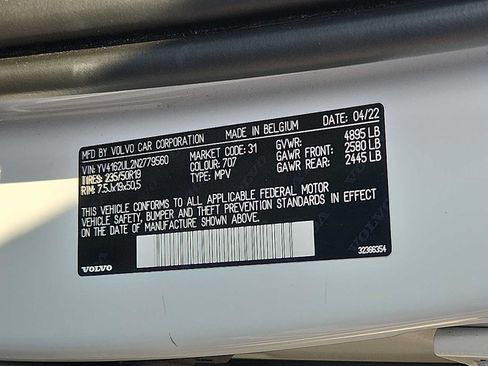 Certified 2022 Volvo XC40 T5 Inscription w/ Advanced Package AWD/4WD image 28