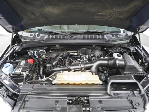 Used 2020 Ford F150 XLT w/ Equipment Group 302A Luxury AWD/4WD image 30