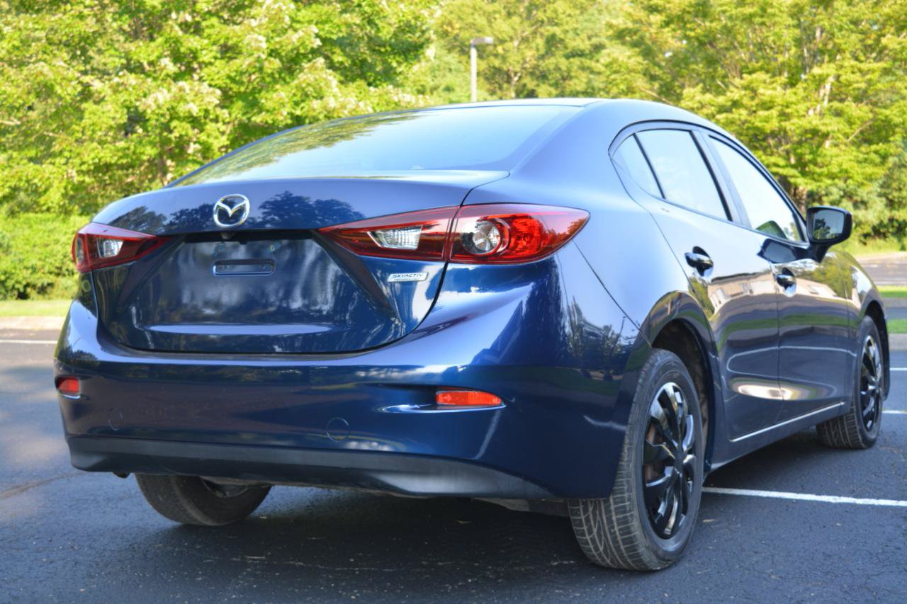 Used 2017 MAZDA MAZDA3 Sport FWD image 6
