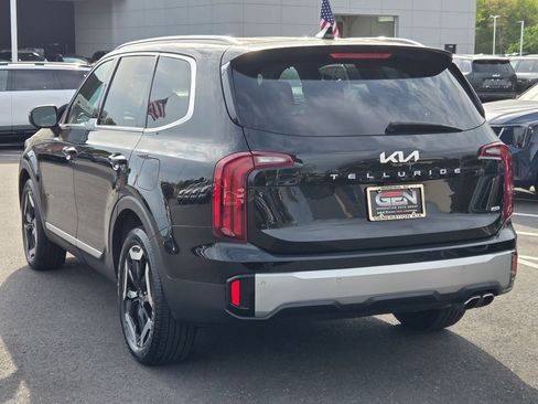 Used 2023 Kia Telluride S w/ S Sunroof Package AWD/4WD image 6