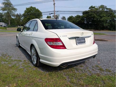 Used 2009 Mercedes-Benz C 300 4MATIC Sedan image 8