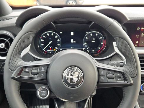 New 2025 Alfa Romeo Stelvio Sprint image 34