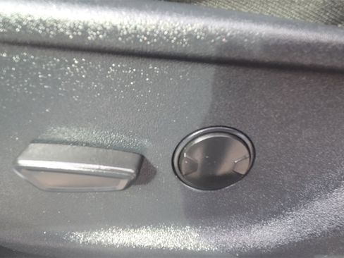 Used 2024 Ford F150 XLT w/ Mobile Office Package image 29