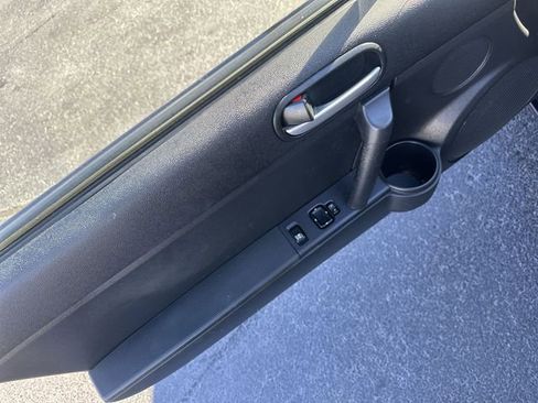 Used 2008 MAZDA MX-5 Miata Touring image 14