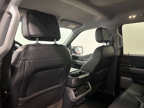 Used 2022 Ford F150 Lariat w/ Equipment Group 502A High AWD/4WD image 13