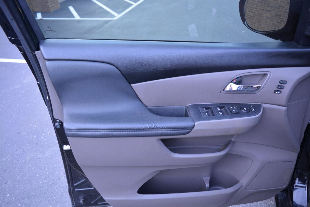 Used 2016 Honda Odyssey Touring image 9