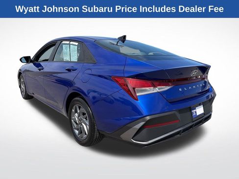 Used 2024 Hyundai Elantra SEL FWD image 5