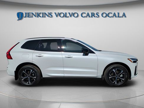 New 2026 Volvo XC60 B5 Core image 8