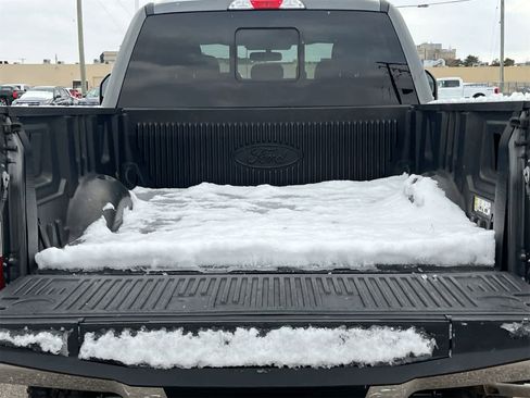 Used 2019 Ford F350 Lariat w/ Chrome Package image 34