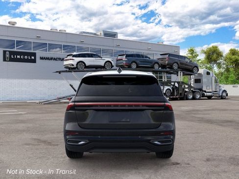 New 2026 Lincoln Nautilus Premier AWD/4WD image 5