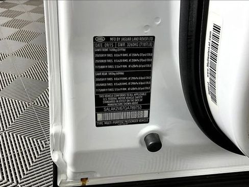 Used 2016 Land Rover LR4 HSE LUX image 17