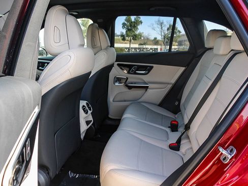 New 2026 Mercedes-Benz GLC 300 GLC 300 image 18