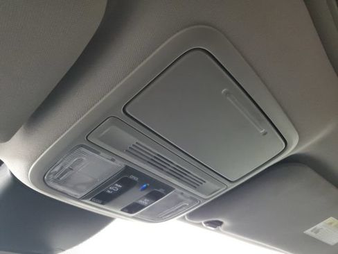 Used 2022 Honda Odyssey EX-L image 34