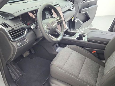 New 2026 GMC Acadia Elevation FWD image 21