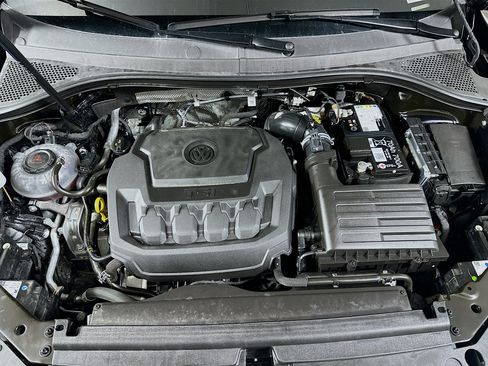 Used 2024 Volkswagen Tiguan S image 32