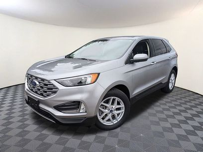 Used 2022 Ford Edge SEL w/ Convenience Package