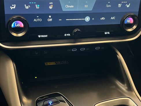 Certified 2023 Lexus RZ 450e Premium AWD/4WD image 20