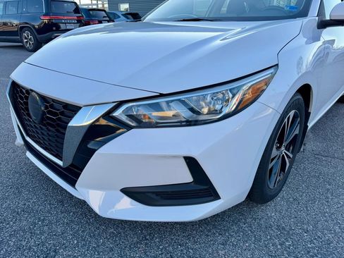 Used 2022 Nissan Sentra SV image 12