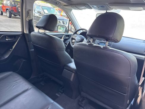 Used 2015 Subaru Forester 2.5i Limited w/ Popular Package #2 AWD/4WD image 15