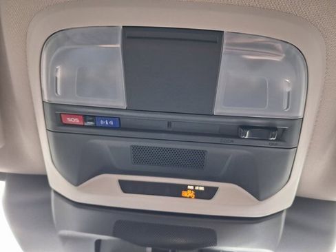 Certified 2025 Subaru Crosstrek 2.0i Premium w/ Crosstrek Mirror Package image 23