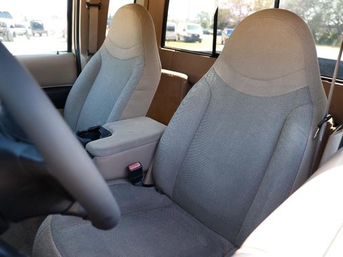 Used 2002 Ford Ranger XL image 8