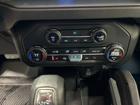New 2026 Ford Bronco Big Bend w/ Black Diamond Package AWD/4WD image 22