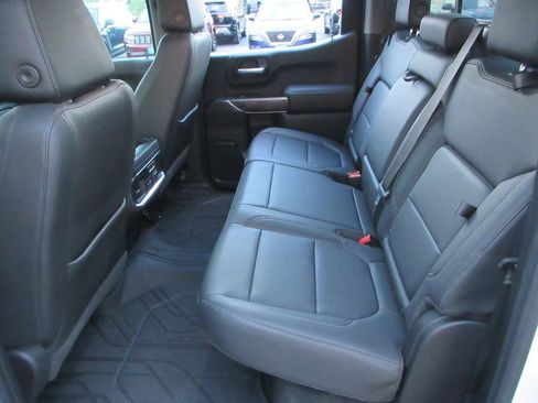 Used 2019 Chevrolet Silverado 1500 LTZ image 15