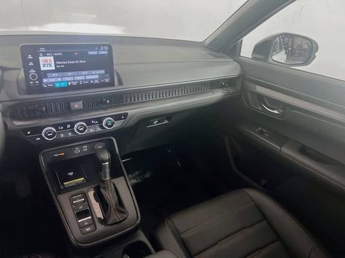 Used 2025 Honda CR-V Sport-L image 18