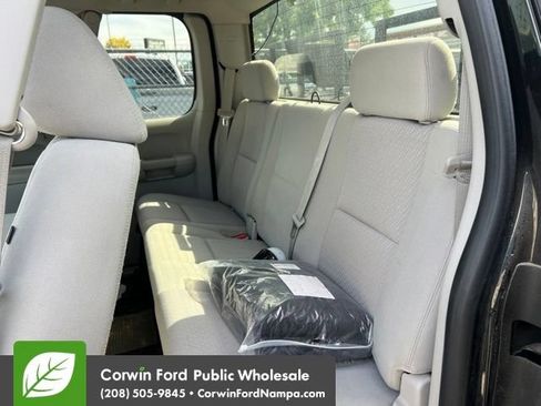Used 2013 Chevrolet Silverado 1500 LT w/ All-Star Edition AWD/4WD image 12