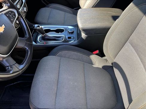 Used 2019 Chevrolet Traverse LT image 21