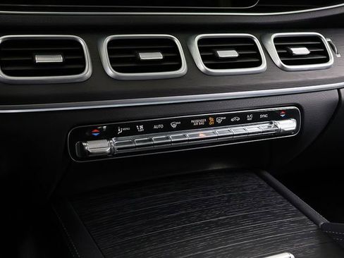 Certified 2022 Mercedes-Benz GLE 350 4MATIC image 24