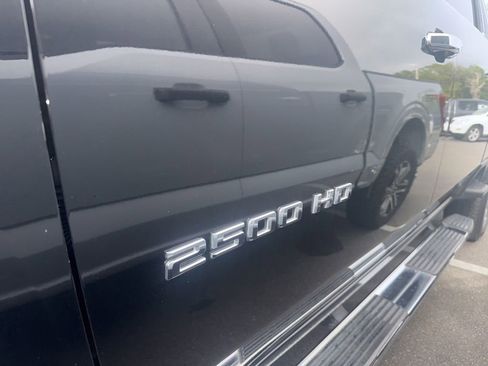 Used 2020 Chevrolet Silverado 2500 High Country w/ Z71 Off-Road Package AWD/4WD image 4