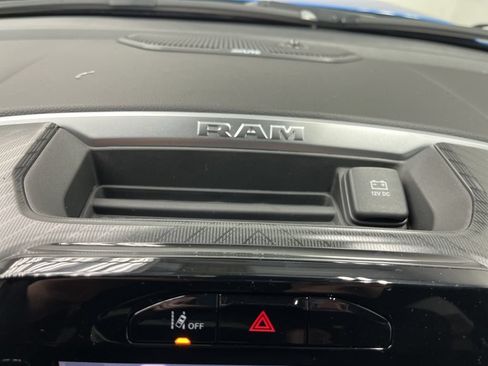 New 2026 RAM 1500 Big Horn AWD/4WD image 15