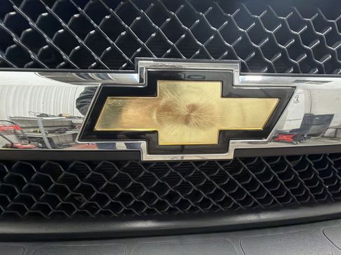 Used 2023 Chevrolet Express 2500 w/ Driver Convenience Package image 54