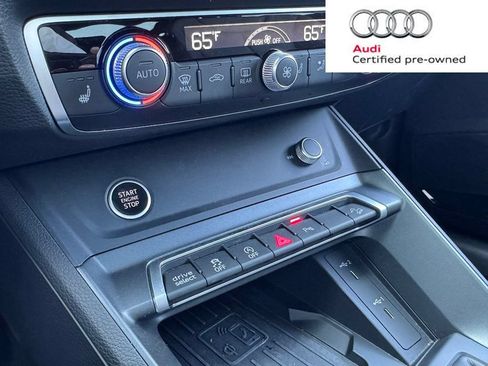 Certified 2025 Audi Q3 2.0T Premium Plus w/ Premium Plus Package AWD/4WD image 19