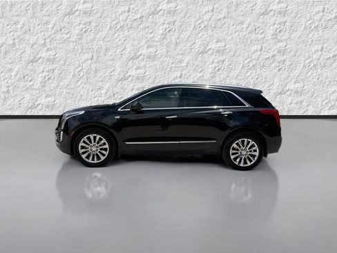 Used 2019 Cadillac XT5 Premium Luxury FWD image 6